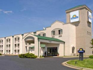 Days Inn By Wyndham Blue Springs Camera foto